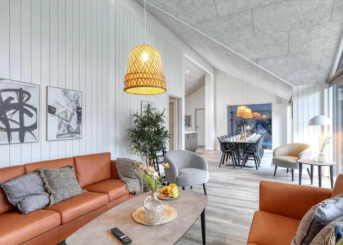 Villavilla 770 - Am See, Deutschland * Jesendorf